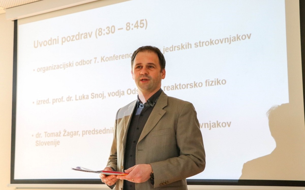 Nagovor na začetku konference predsednika DJS dr. Tomaža Žagarja. (Foto: Jan Malec)